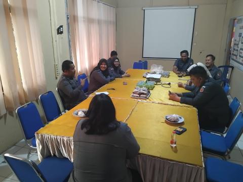 rapat 2